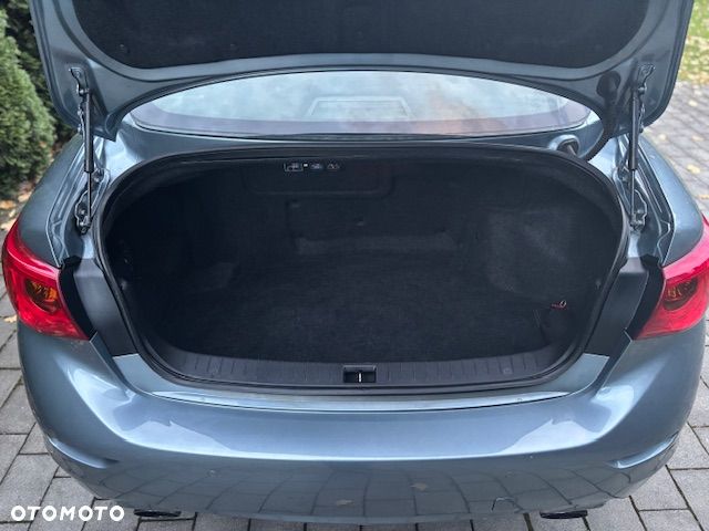 Infiniti Q50 Q50S Hybrid AWD - 8