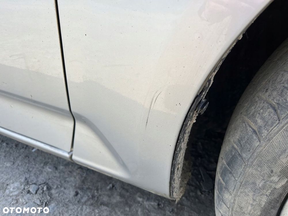 BŁOTNIK PRAWY PRZÓD FORD MONDEO MK4 58 - 2