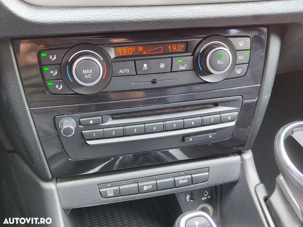BMW X1 sDrive20d Aut. xLine - 27