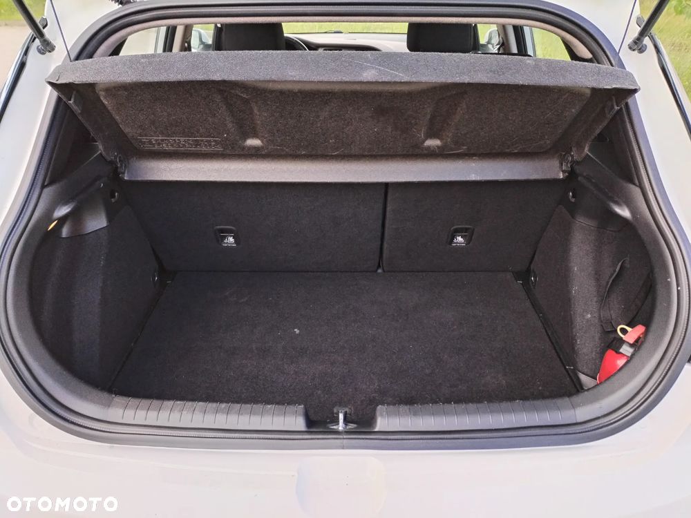 Hyundai i20 1.2 Elegant - 13