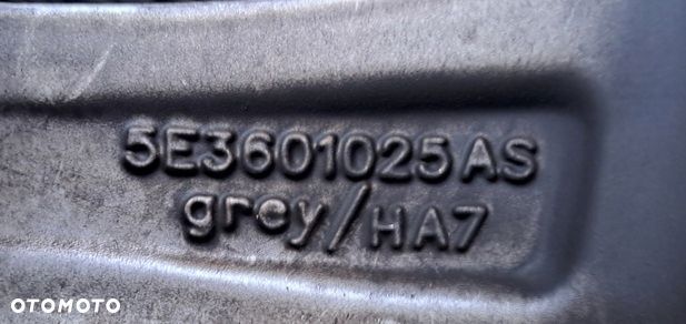 skoda octavia iv koła felgi opony wielosezon 23r 225/45/18r - 9