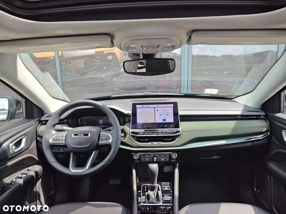 Jeep Compass - 15