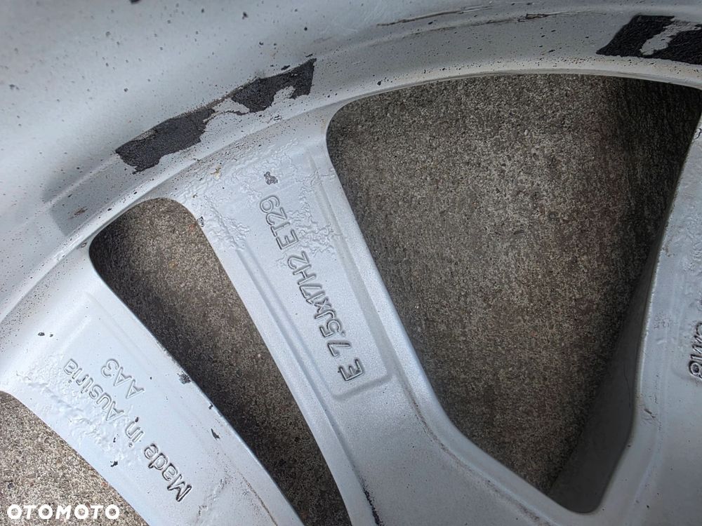 FELGA FELGI KOMPLET SKODA AUDI A4 B9 A5 8W 7.5J R17 ET29 8W0601025AG 15/26 - 11