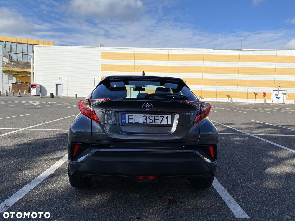 Toyota C-Hr 2017 photo 4