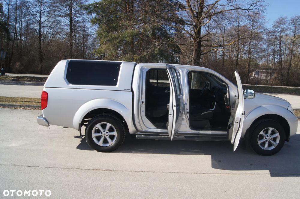 Nissan Navara 2.5 D LE Long - 13