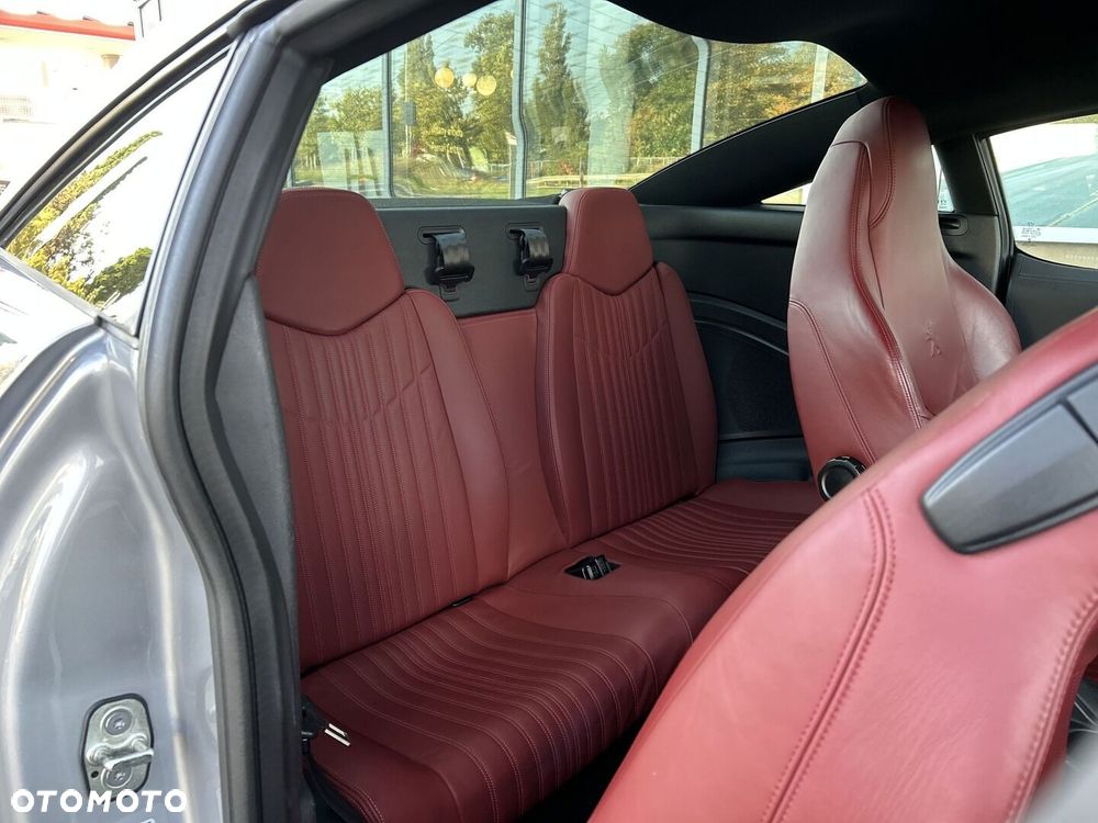 Peugeot RCZ 1.6 THP - 20