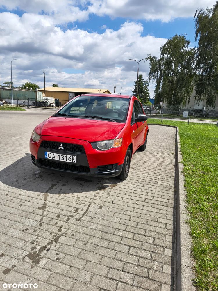 Mitsubishi Colt - 2