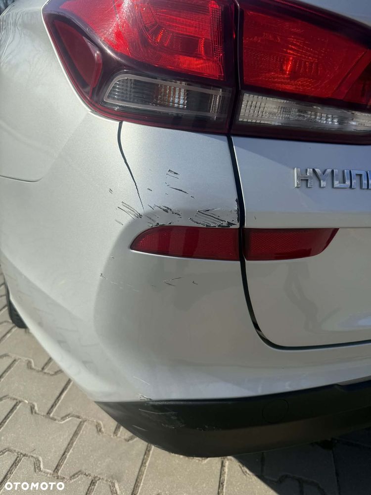 Hyundai i30 1.6 D Comfort - 9
