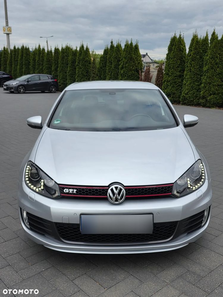 Volkswagen Golf 2.0 GTI - 9