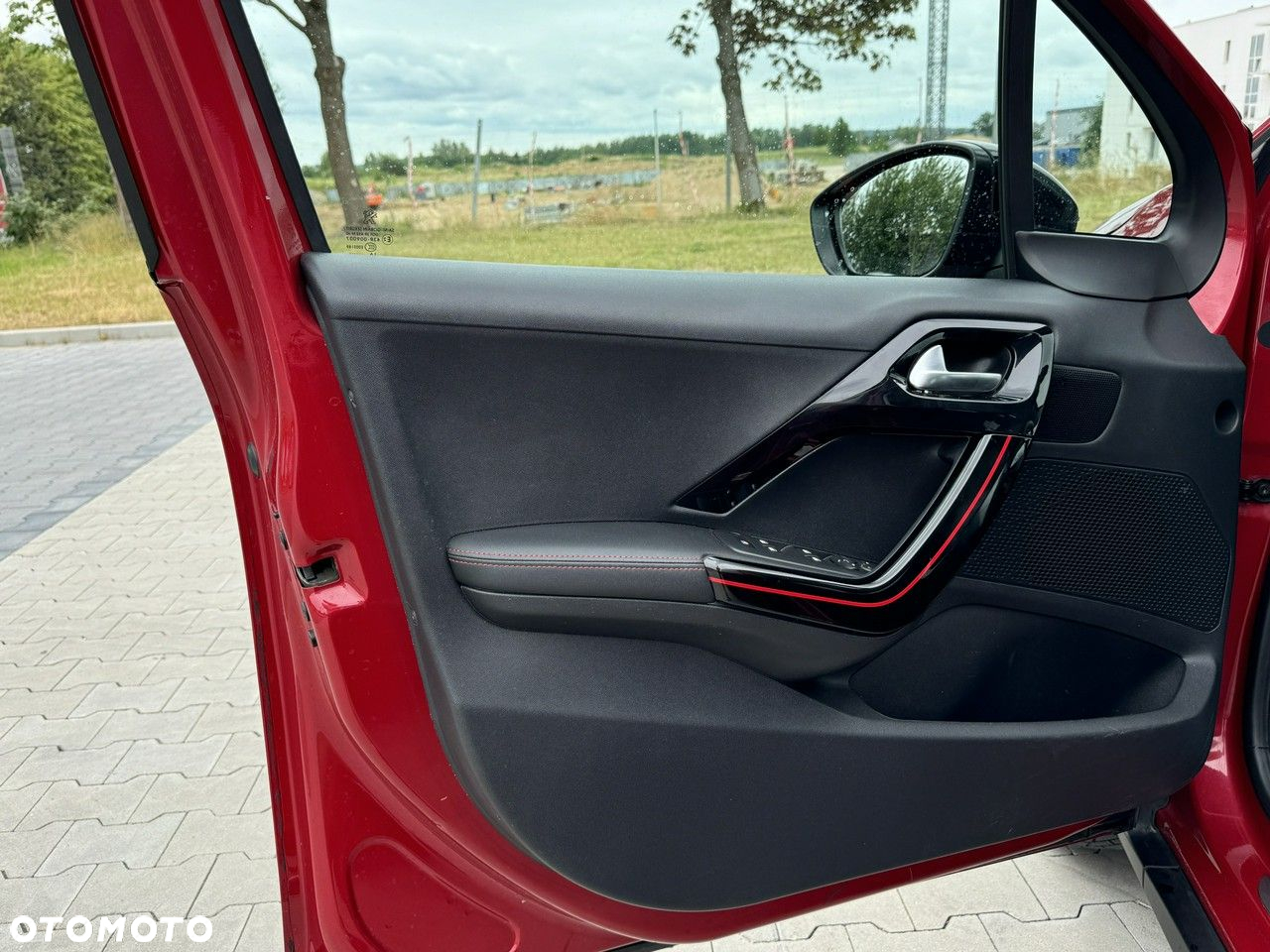 Peugeot 2008 - 15