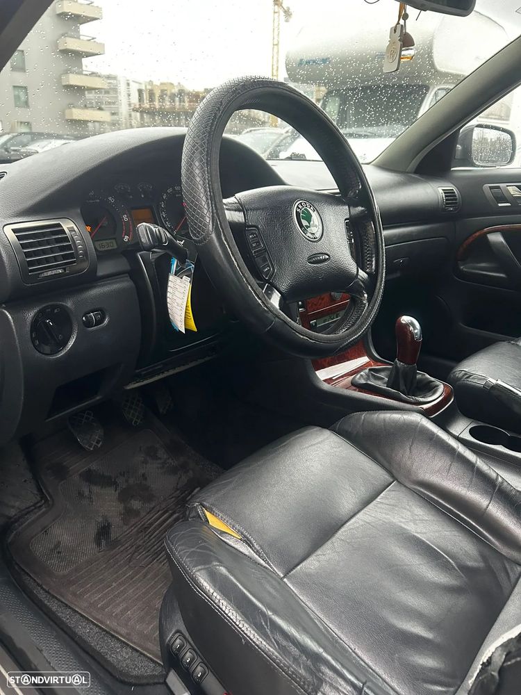 Skoda Superb 1.9 TDi Elegance - 8