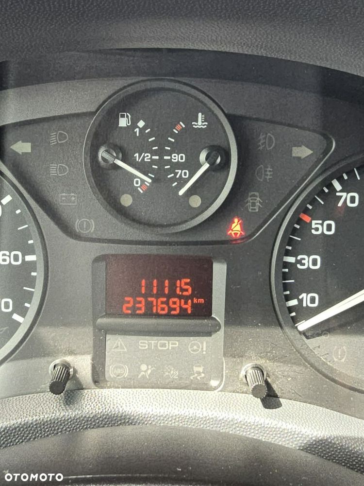 Peugeot Expert - 25