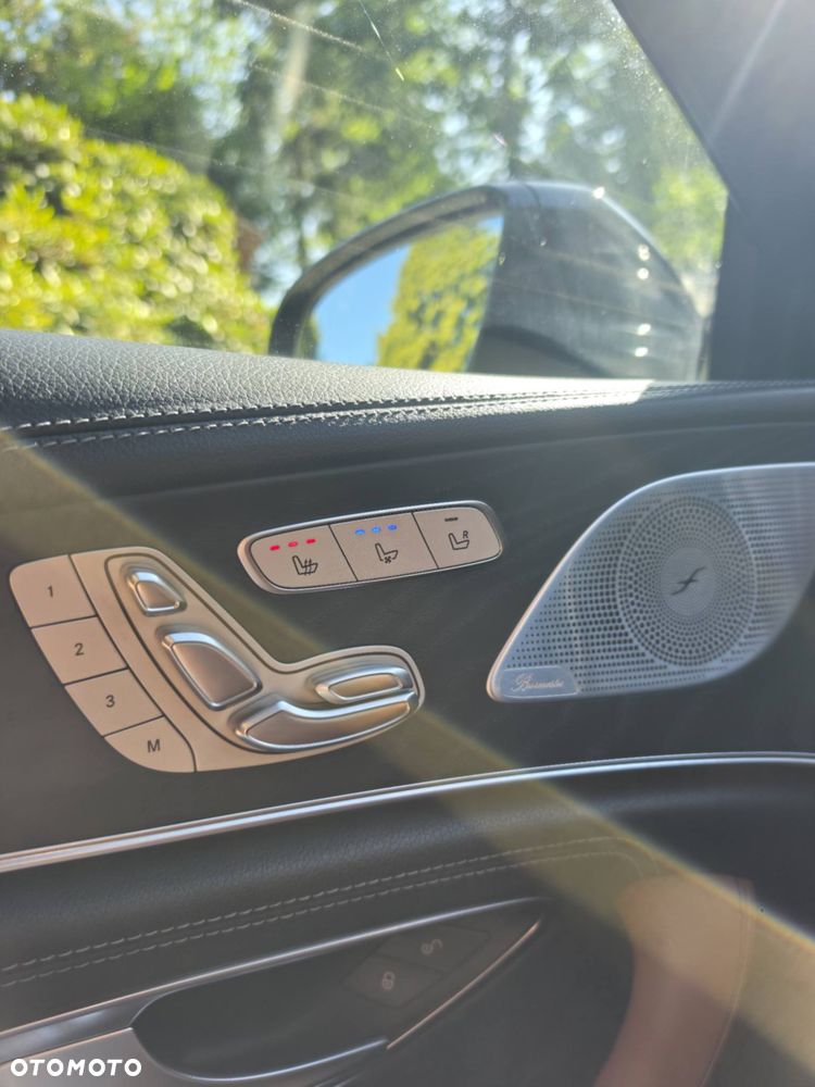 Mercedes-Benz CLS - 16