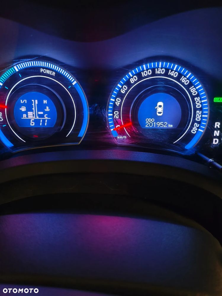 Toyota Auris - 16