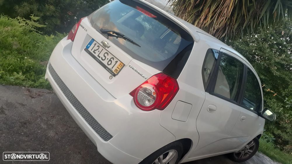 Chevrolet Aveo - 2