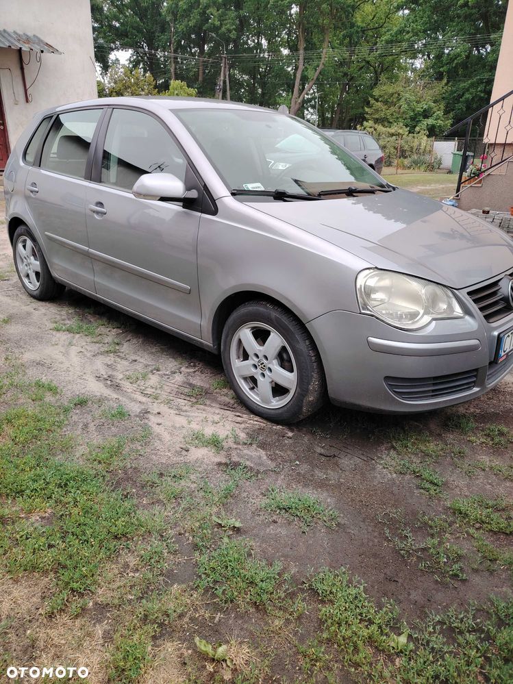 Volkswagen Polo - 4