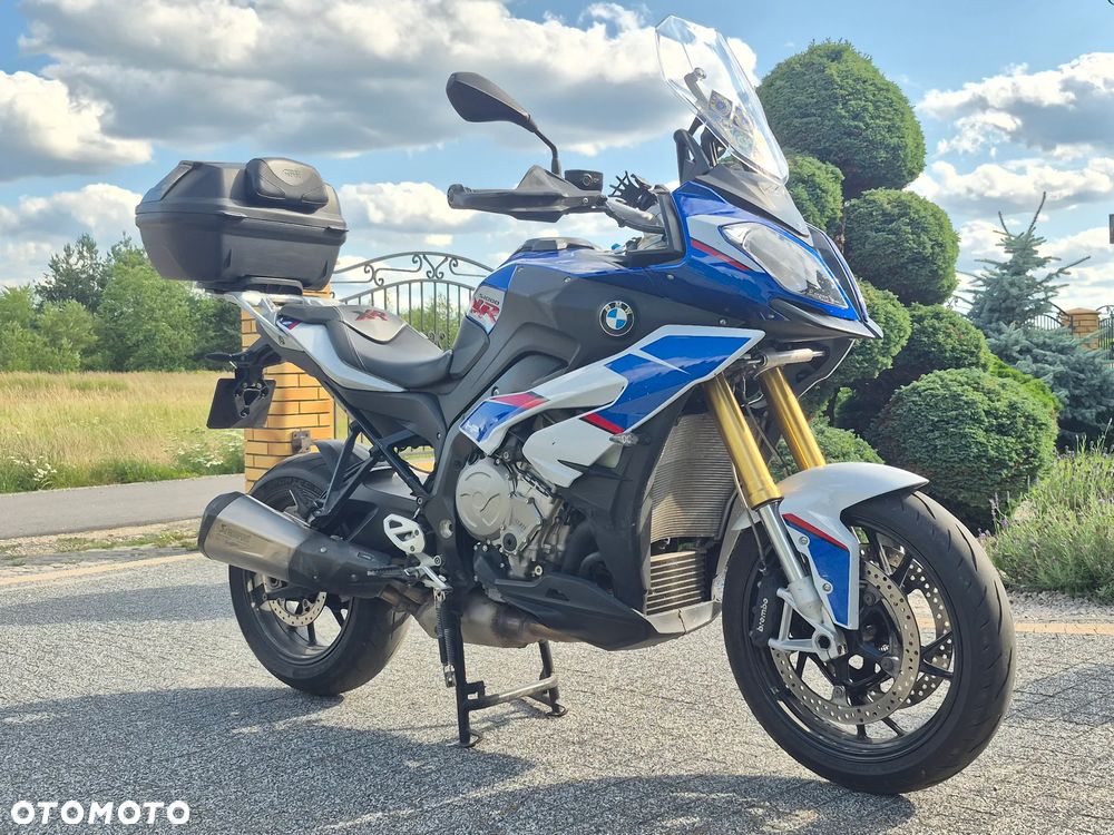 BMW XR - 1