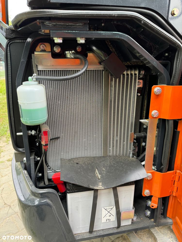 Hitachi JAPOŃSKA ZX19-6 1.9 tony Dostepna OD RĘKI na placu!! - 7