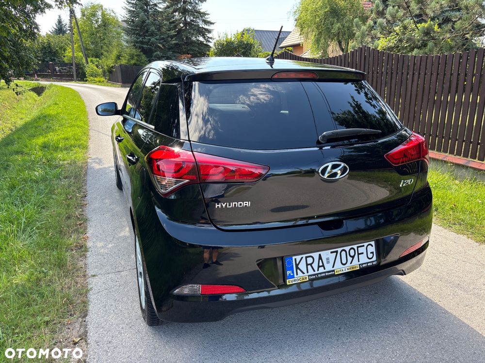 Hyundai i20 1.2 Passion - 4