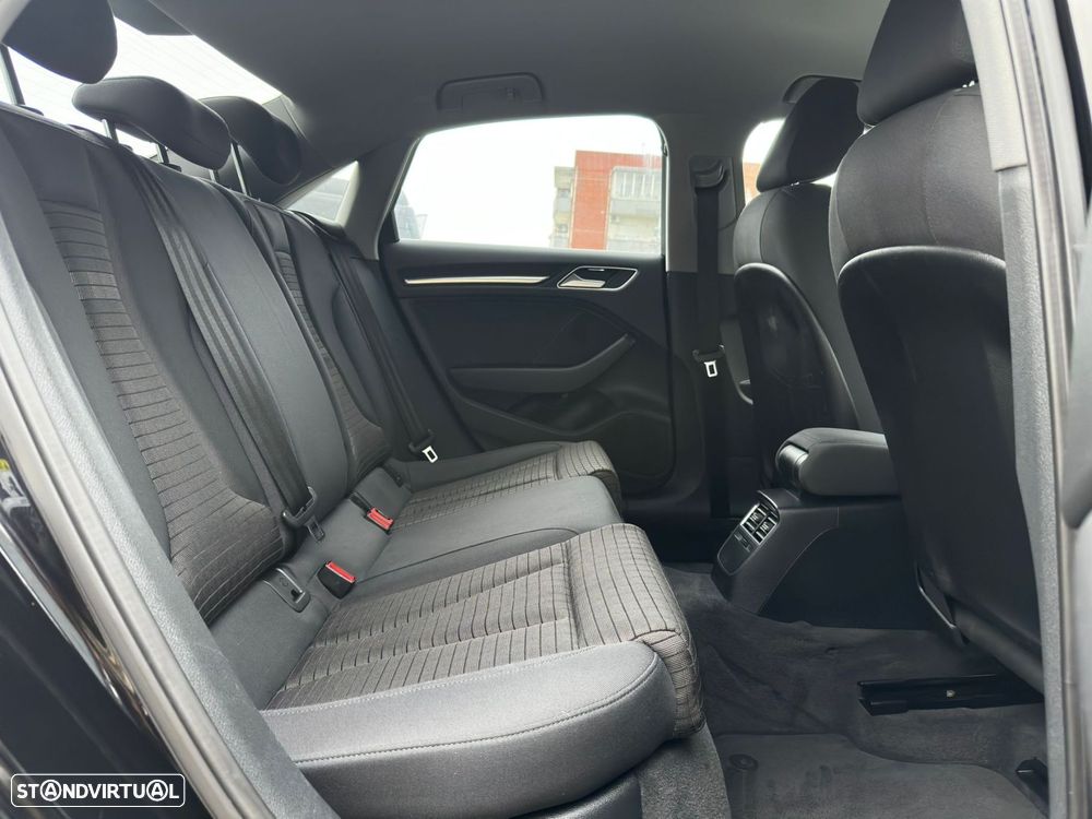 Audi A3 Limousine 1.6 TDI S-line S tronic - 10
