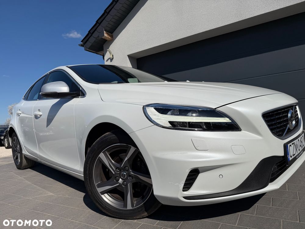 Volvo V40 D2 RDesign - 1