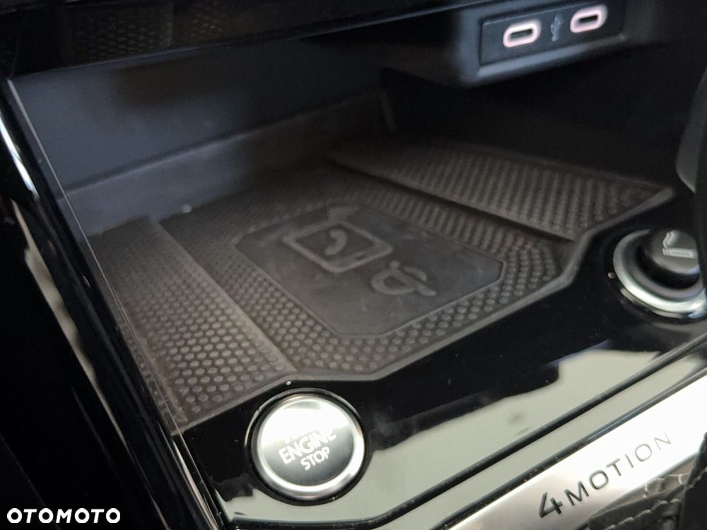 Volkswagen T-Roc 2.0 TSI 4Motion R DSG - 28