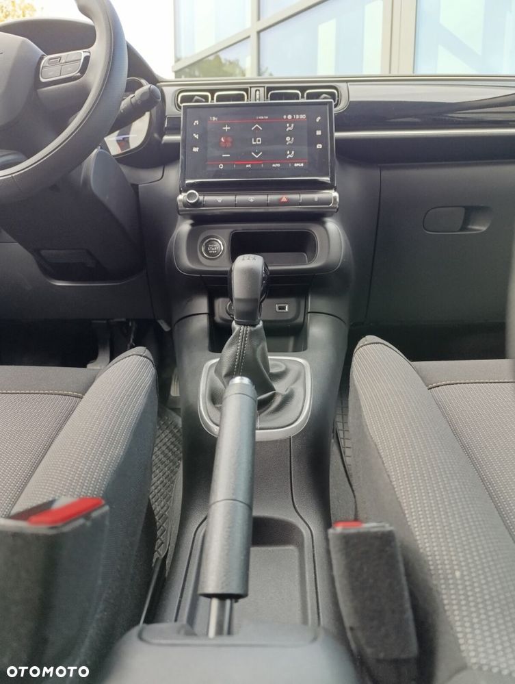 Citroën C3 1.2 PureTech Shine - 30