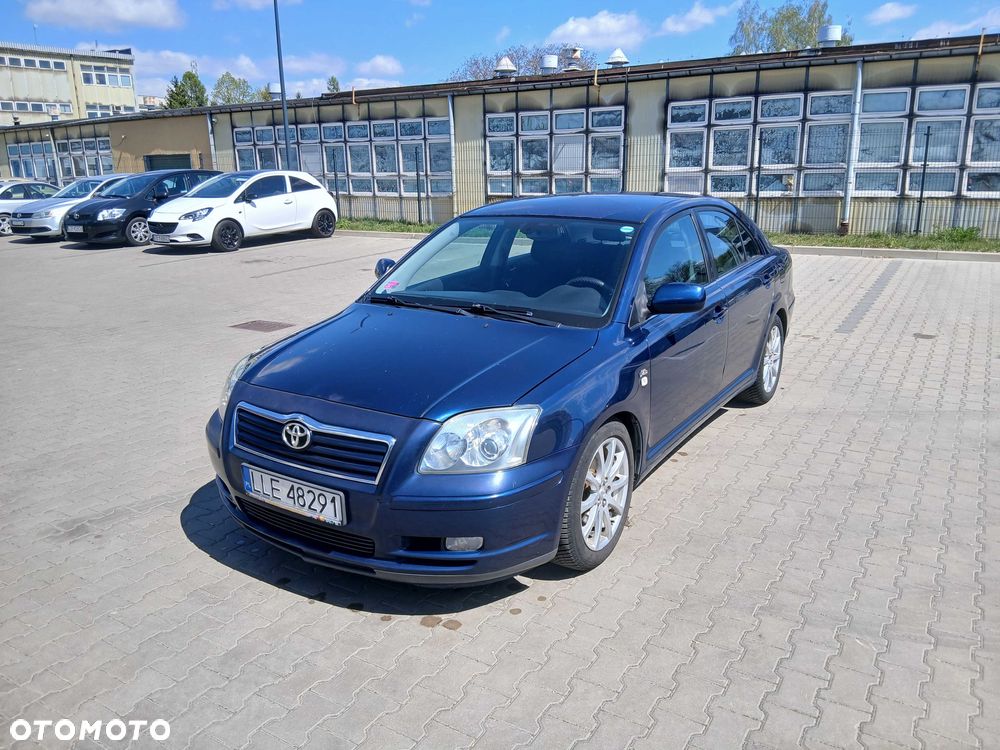 Toyota Avensis - 7