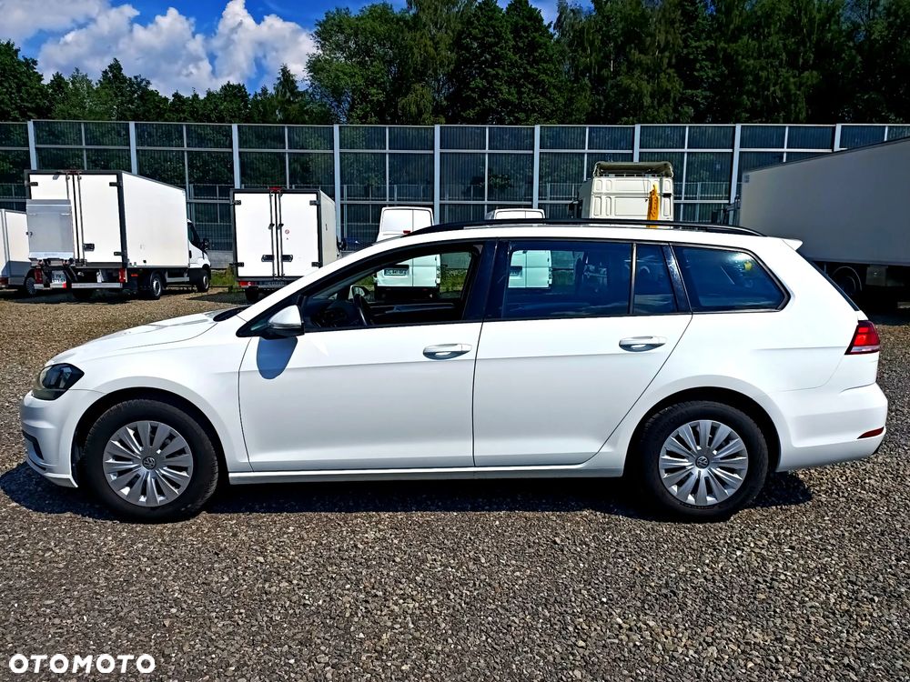 Volkswagen Golf Variant 1.6 TDI (BlueMotion Technology) Trendline - 4