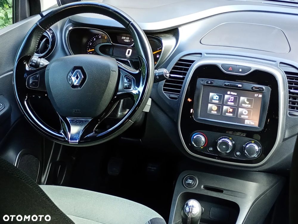 Renault Captur - 26