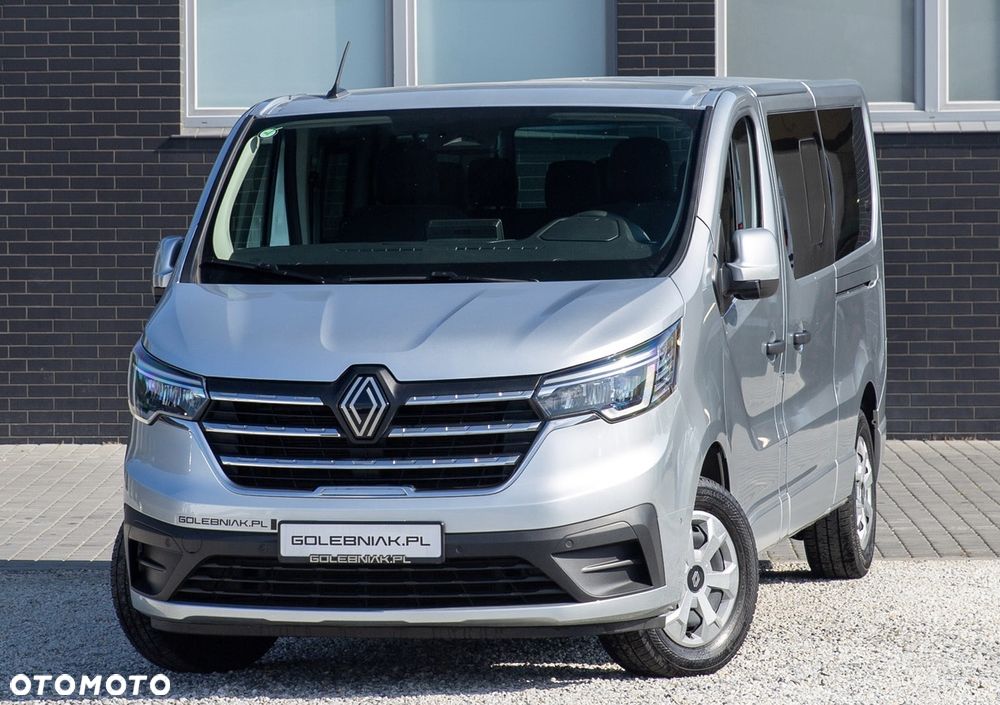 Renault Trafic - 1