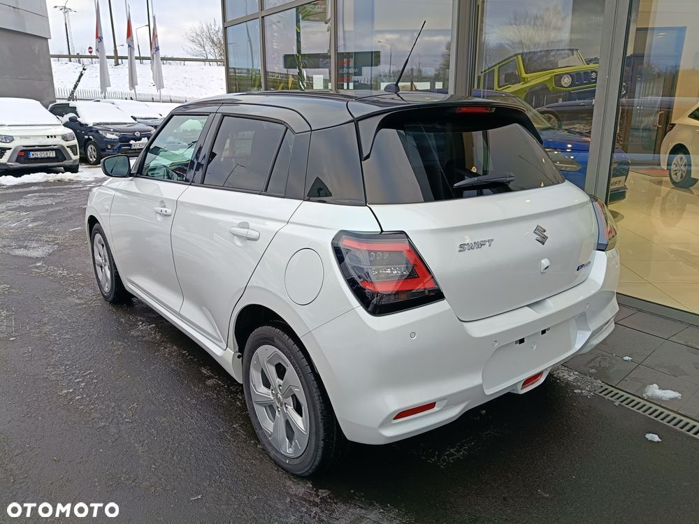 Suzuki Swift 1.2 Dualjet SHVS Premium Plus - 5