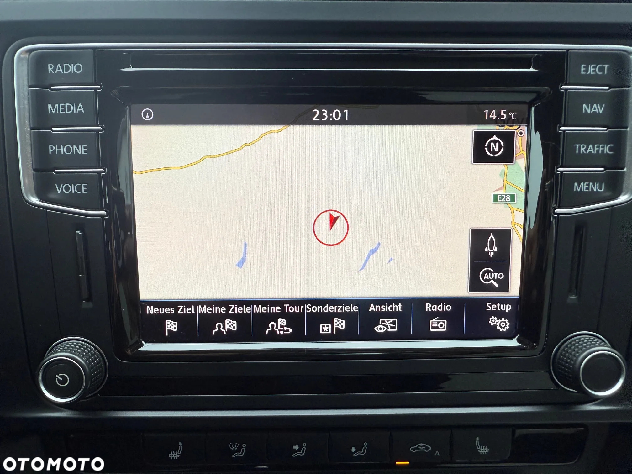 Volkswagen Jetta 2.0 TDI DPF BMT Comfortline - 28