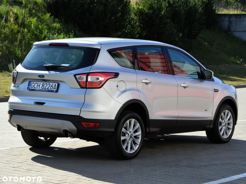 Ford Kuga 2.0 TDCi AWD Titanium - 2
