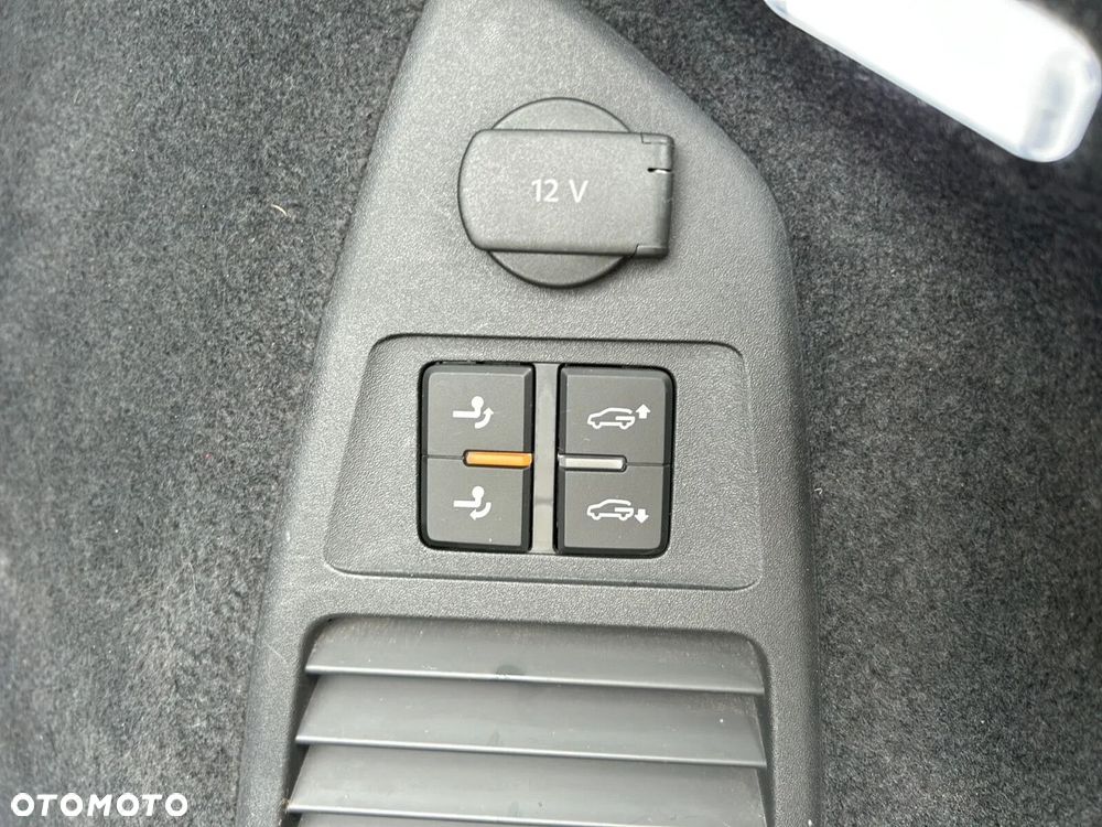 Volkswagen Touareg 3.0 V6 TDI SCR 4Mot - 11