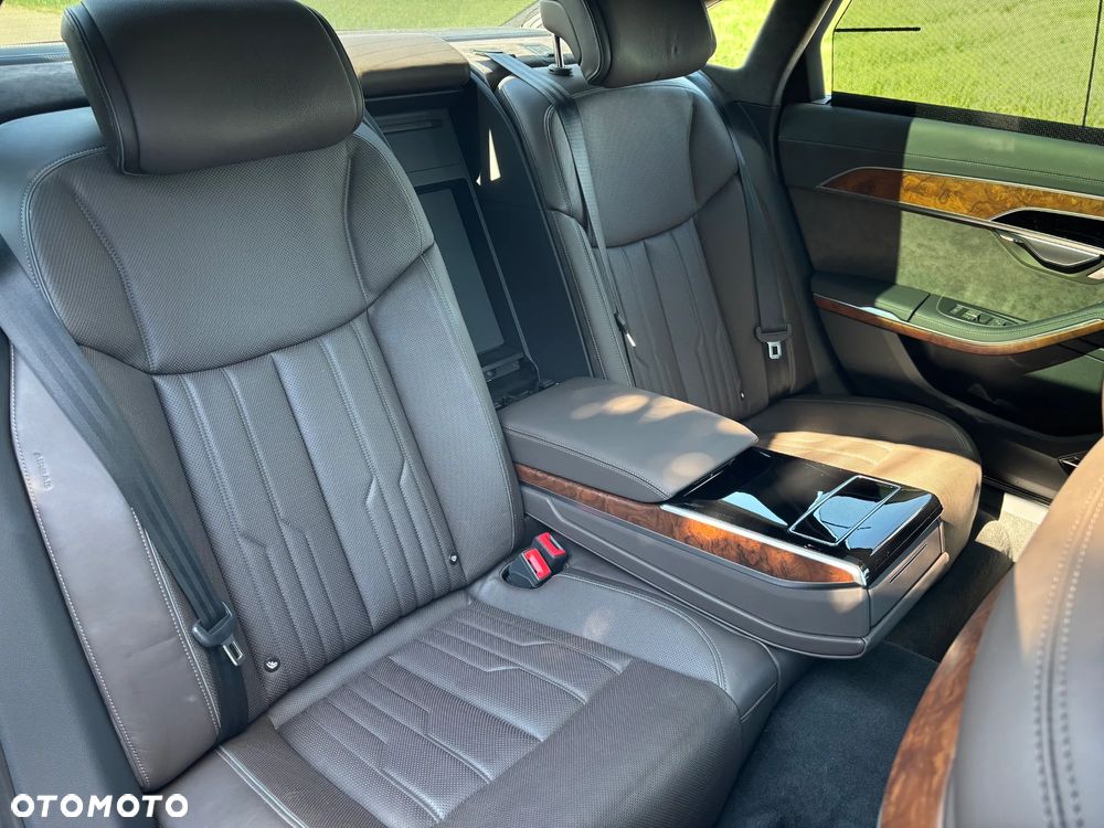 Audi A8 L 55 TFSI quattro tiptronic - 6