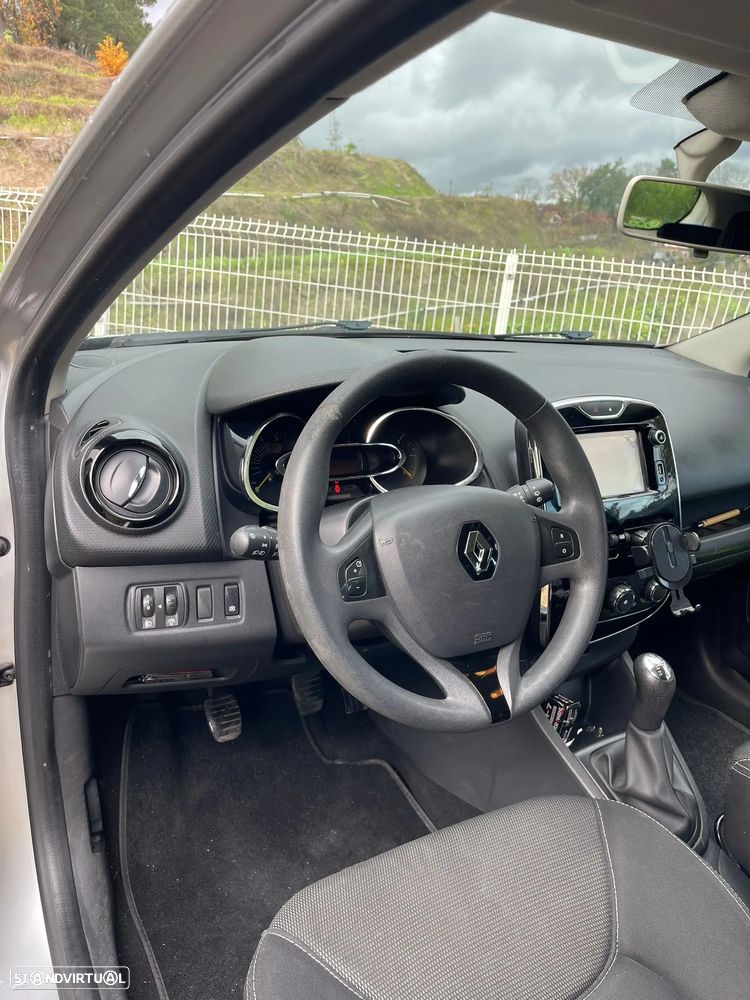 Renault Clio 1.5 dCi Dynamique S - 6
