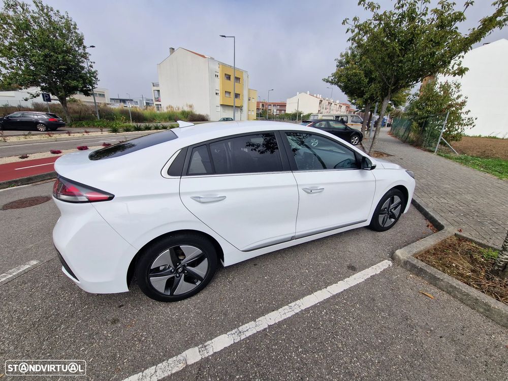 Hyundai Ioniq 1.6 GDI HEV - 7