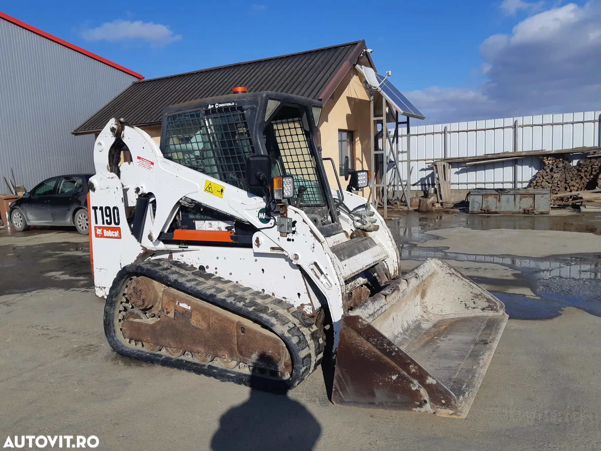 Bobcat T190 - 1