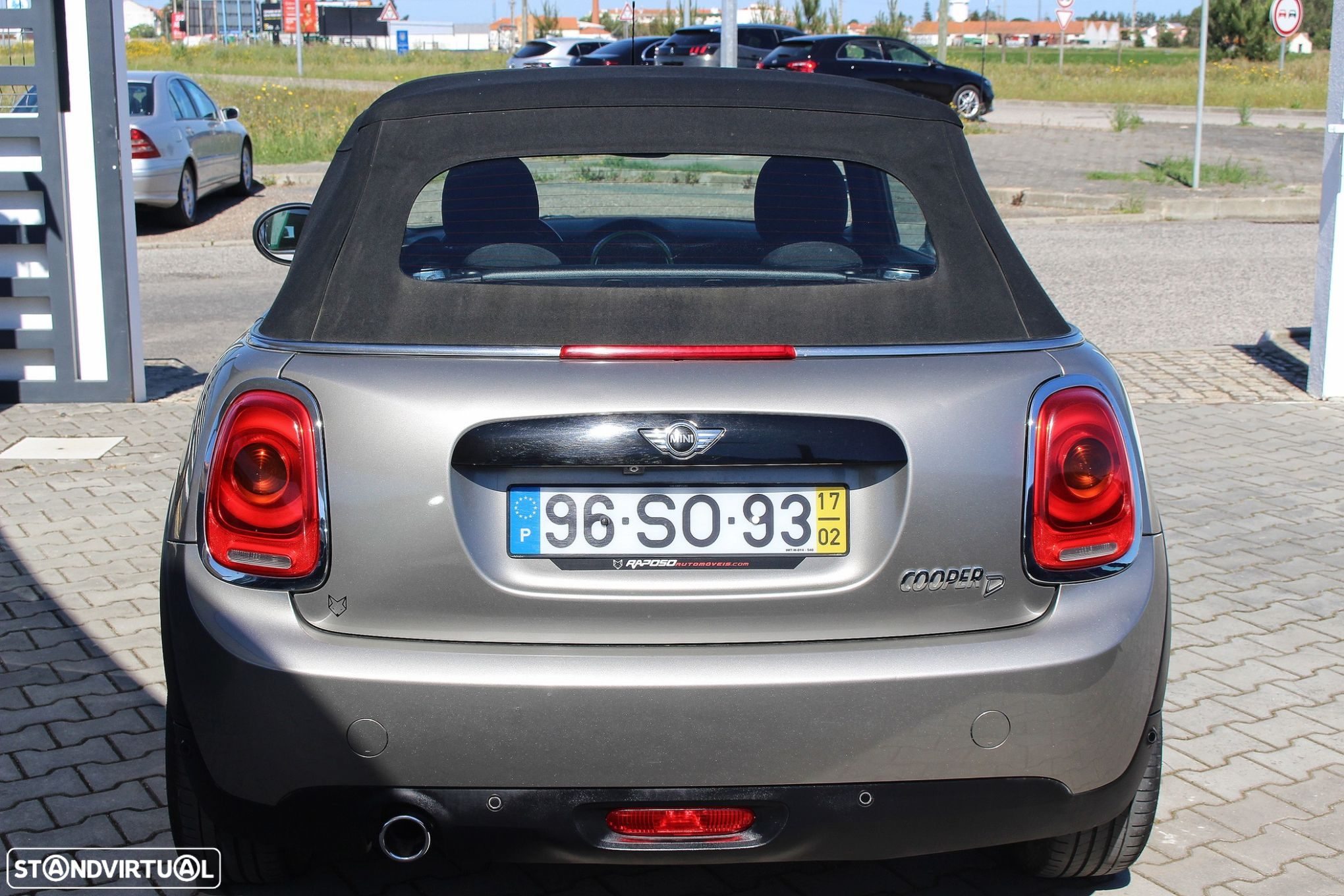 MINI Cabrio Cooper D - 52