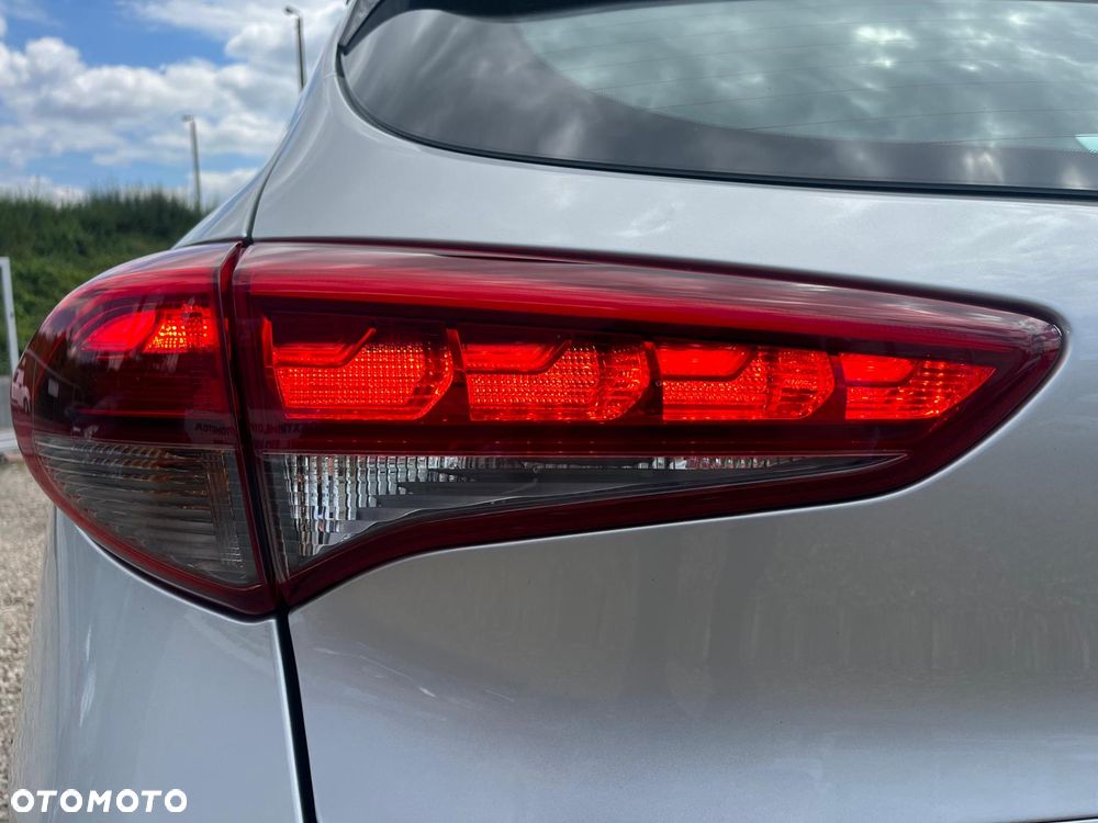 Hyundai Tucson 1.7 CRDI BlueDrive Comfort 2WD DCT - 33