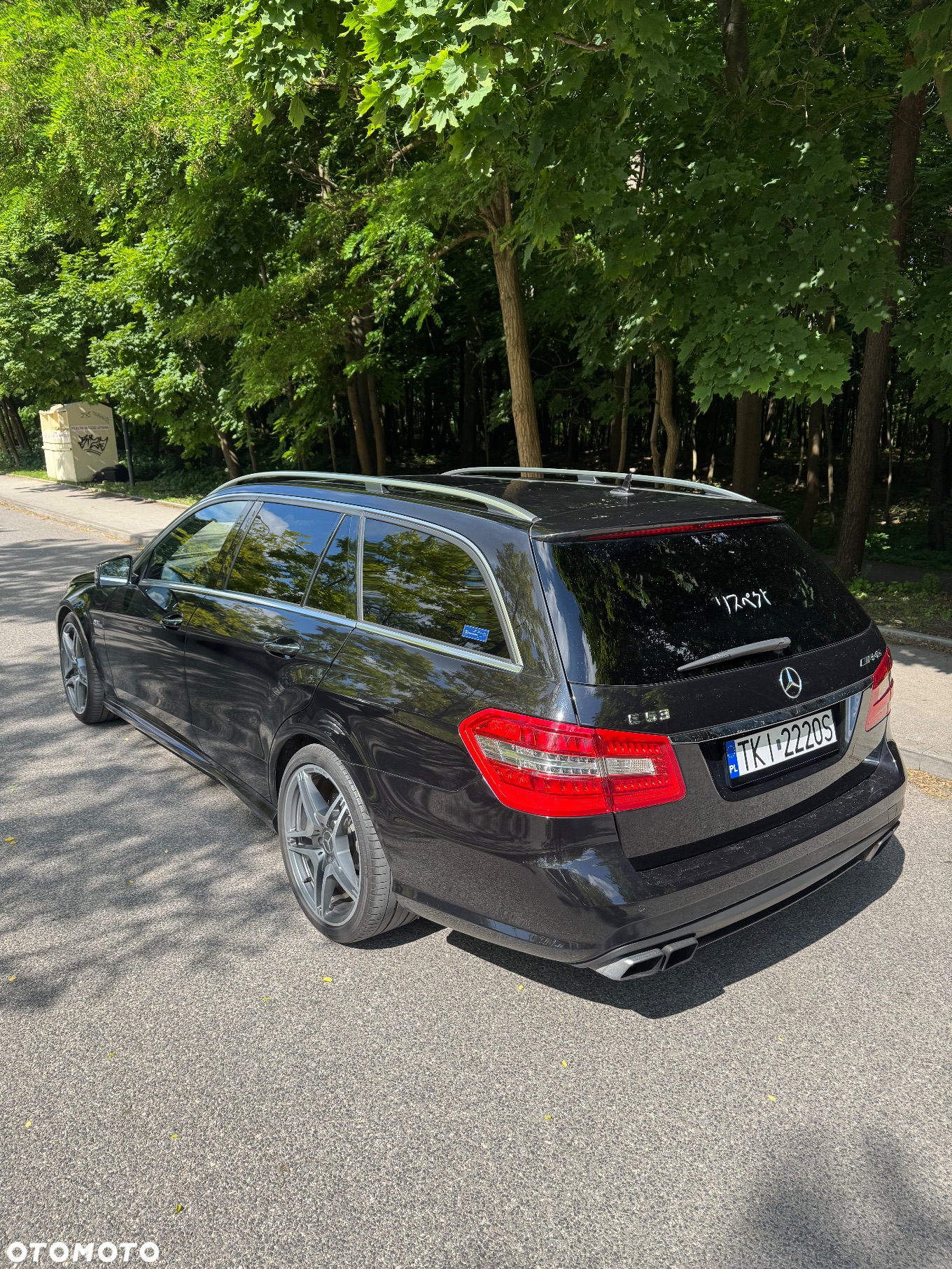 Mercedes-Benz Klasa E 63 AMG T AMG Speedshift 7G-MCT - 24