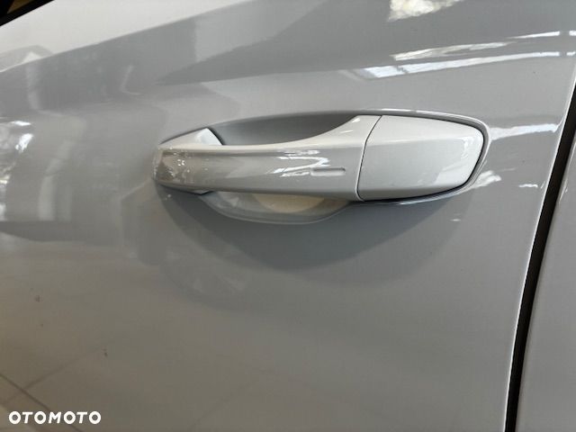 Skoda Kamiq 1.0 TSI Monte Carlo DSG - 19