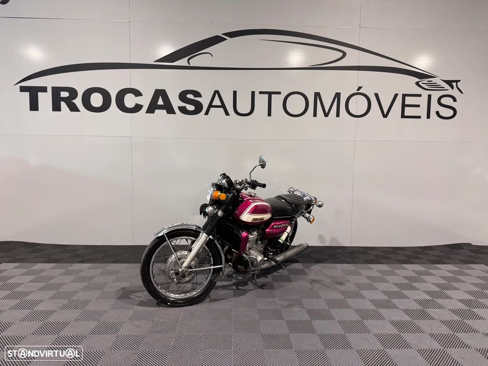 Suzuki GT 750 J - 18
