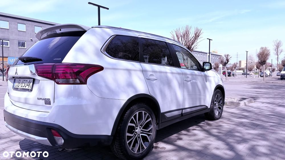 Mitsubishi Outlander 2.0 Intense + 4WD CVT - 4