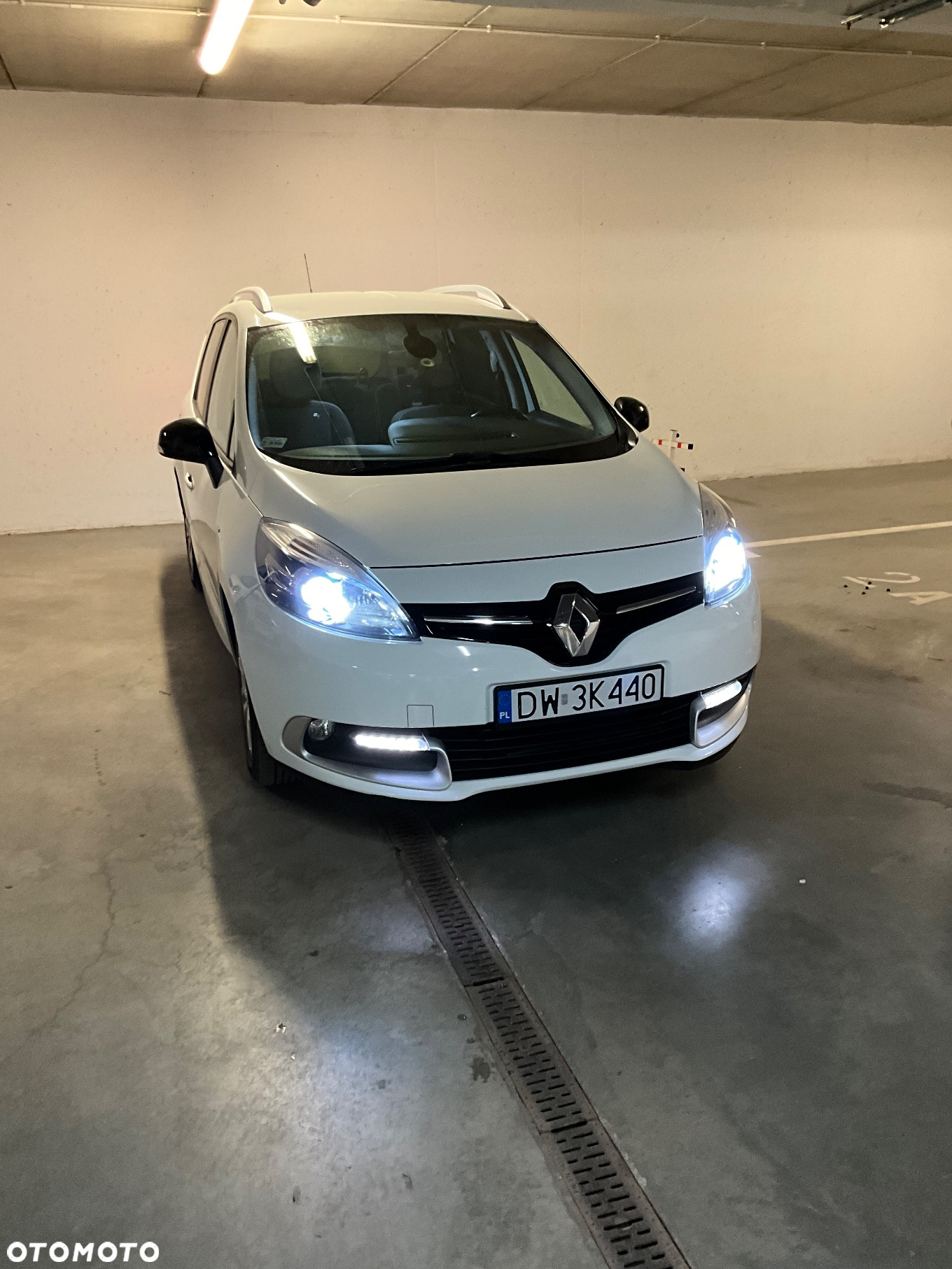 Renault Scenic 1.5 dCi Limited - 32
