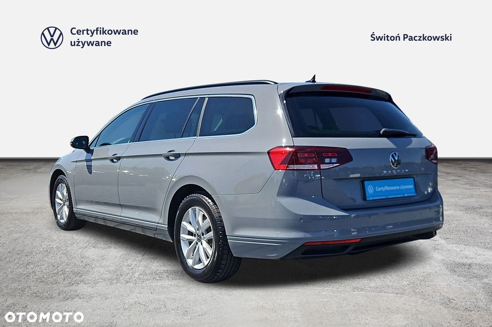 Volkswagen Passat - 3