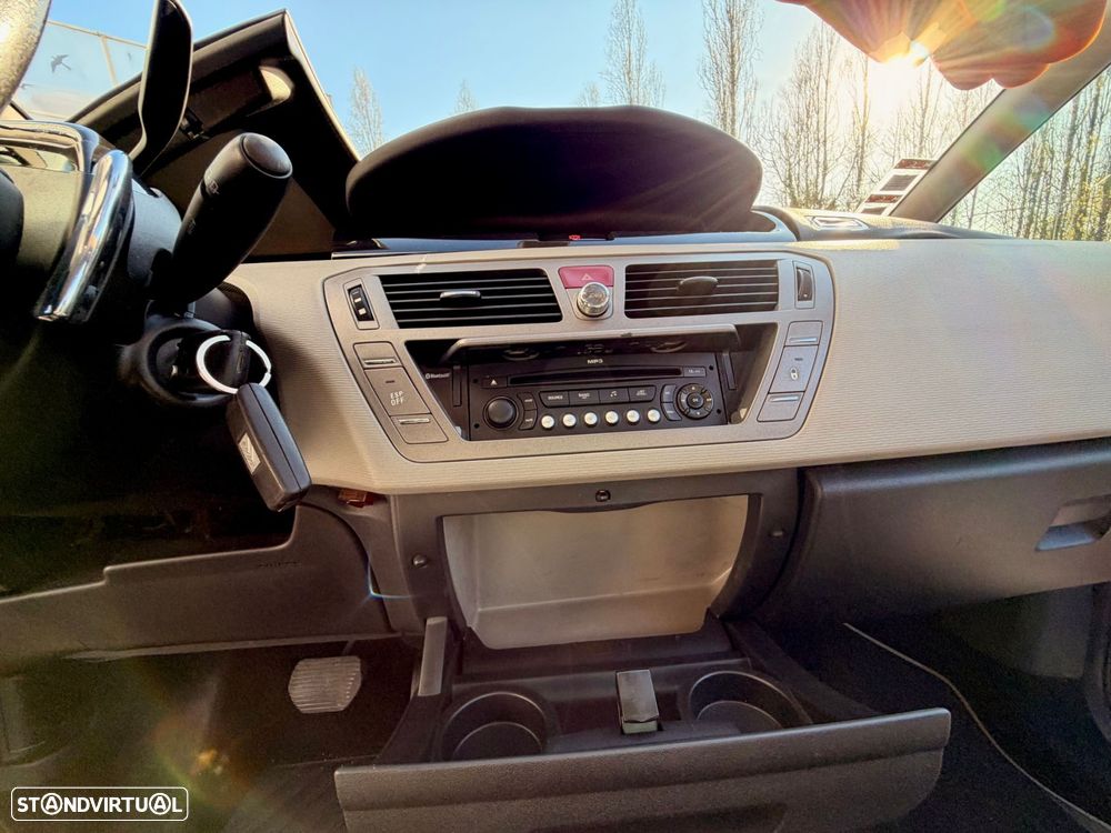 Citroën C4 Picasso 1.6 HDi Exclusive RFM CMP6 - 26