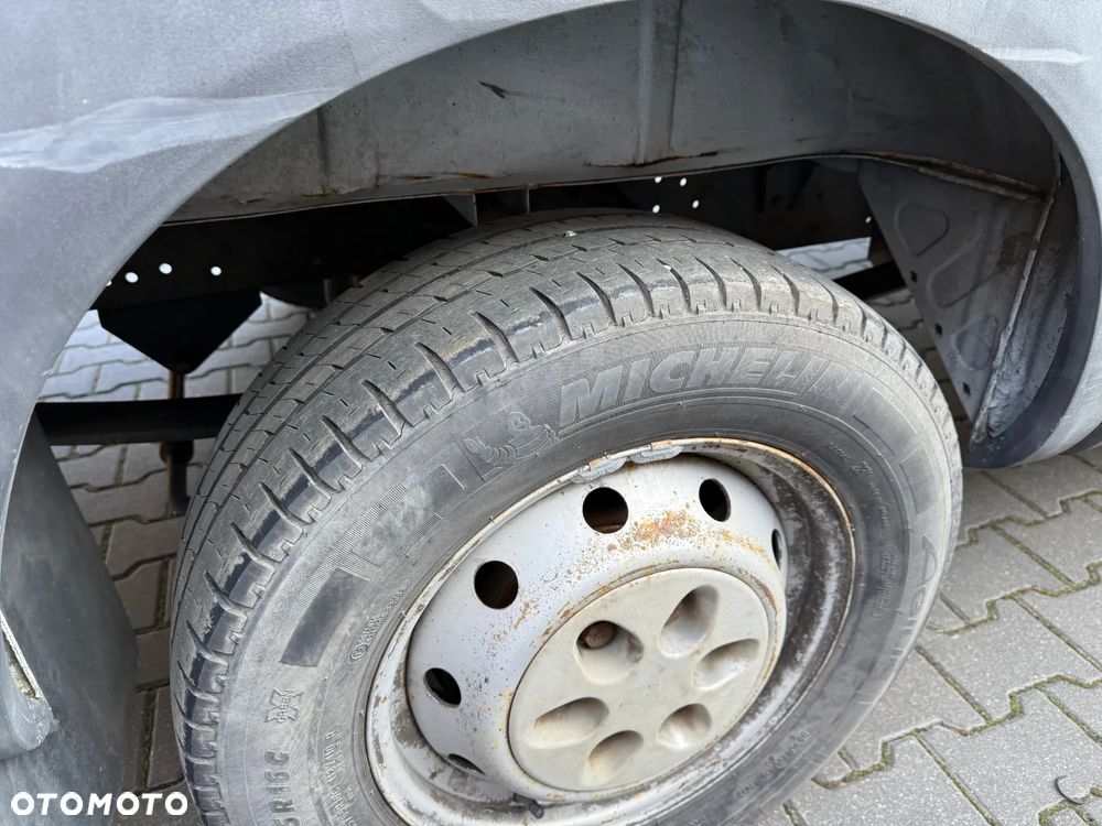 Iveco Daily 35S12 - 10