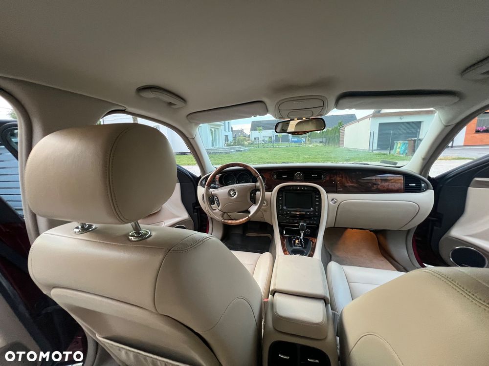 Jaguar XJR Standard - 6